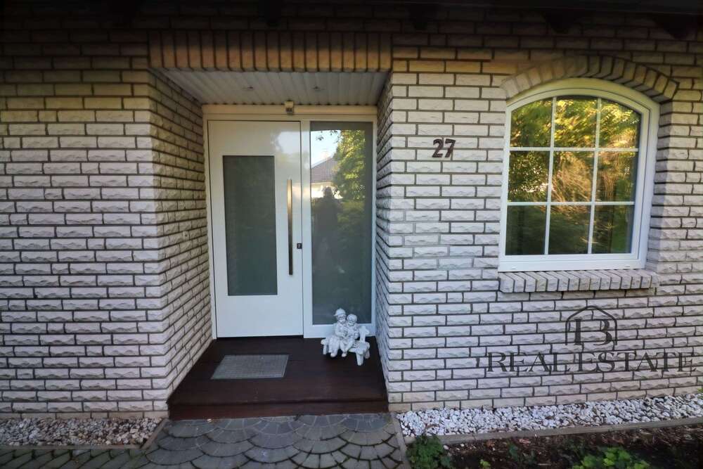 Thumbnail-Haus zum Kaufen in Stendal 545.000,00 € 250 m²