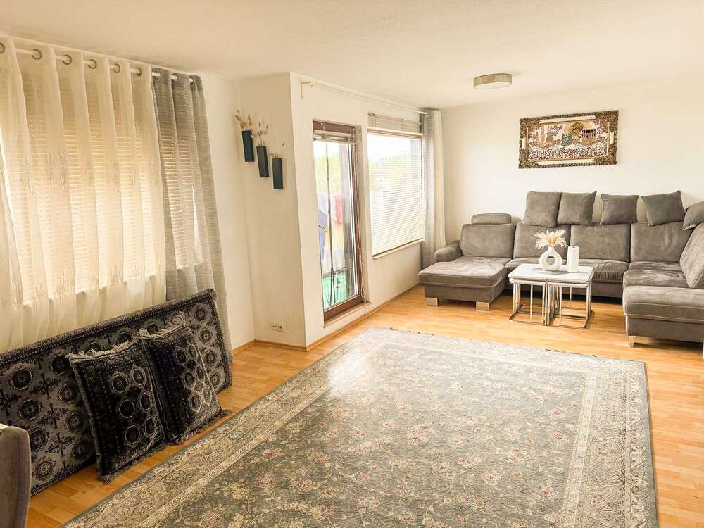 Thumbnail-Wohnung zum Kaufen in Düsseldorf 363.000,00 € 102 m²