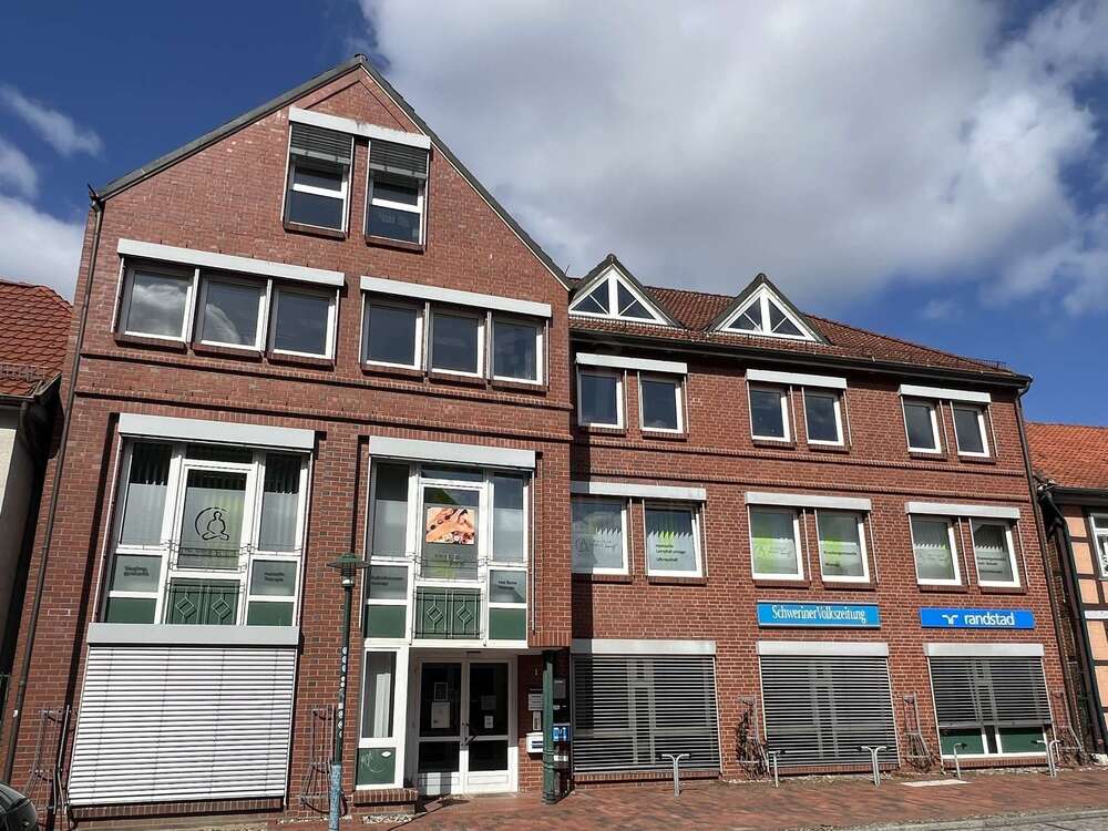 Thumbnail-Wohnung zum Mieten in Hagenow 1.910,10 € 191.01 m²