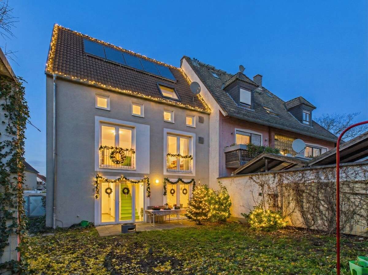 Thumbnail-Haus zum Kaufen in Griesheim 715.000,00 € 149.92 m²