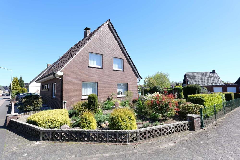 Thumbnail-Haus zum Kaufen in Schüttorf 287.000,00 € 164 m²