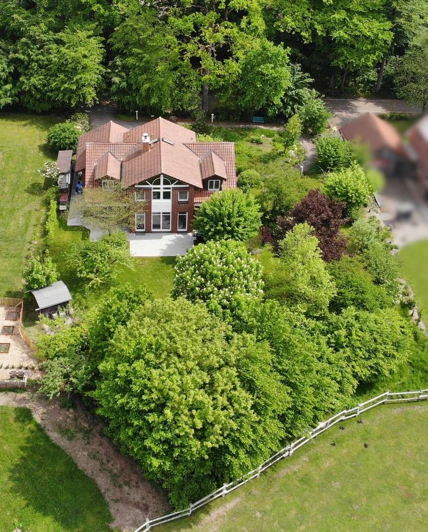 Thumbnail-Haus zum Kaufen in Jesteburg 1.095.000,00 € 187 m²