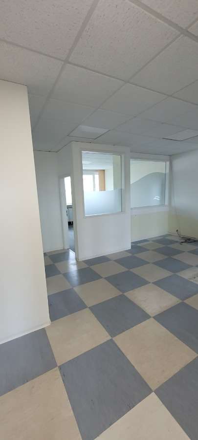 Thumbnail-Büro in Grimma 1.869,00 € 365.44 m²