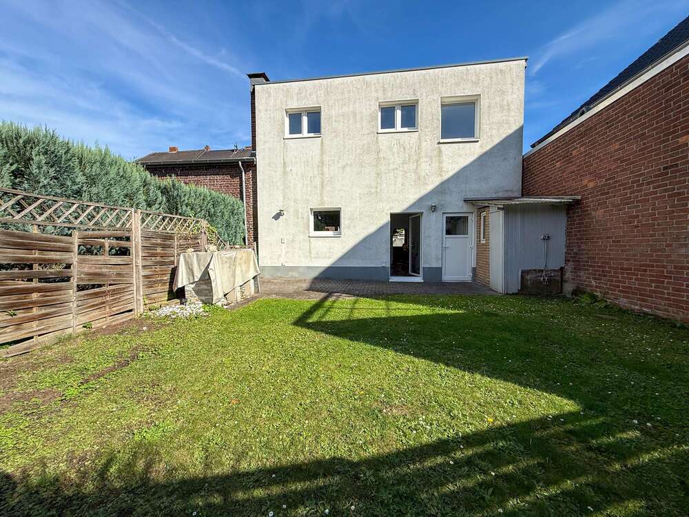 Thumbnail-Wohnung zum Kaufen in Tönisvorst Sankt Tönis 229.000,00 € 105 m²
