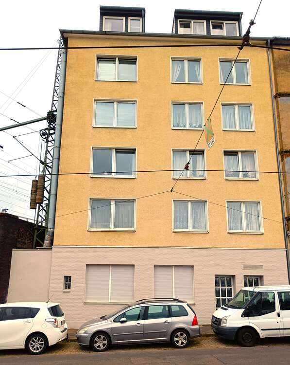 Thumbnail-Haus zum Kaufen in Düsseldorf 1.800.000,00 € 440 m²