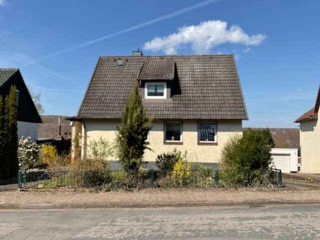 Thumbnail-Haus zum Kaufen in Einbeck 149.000,00 € 125 m²
