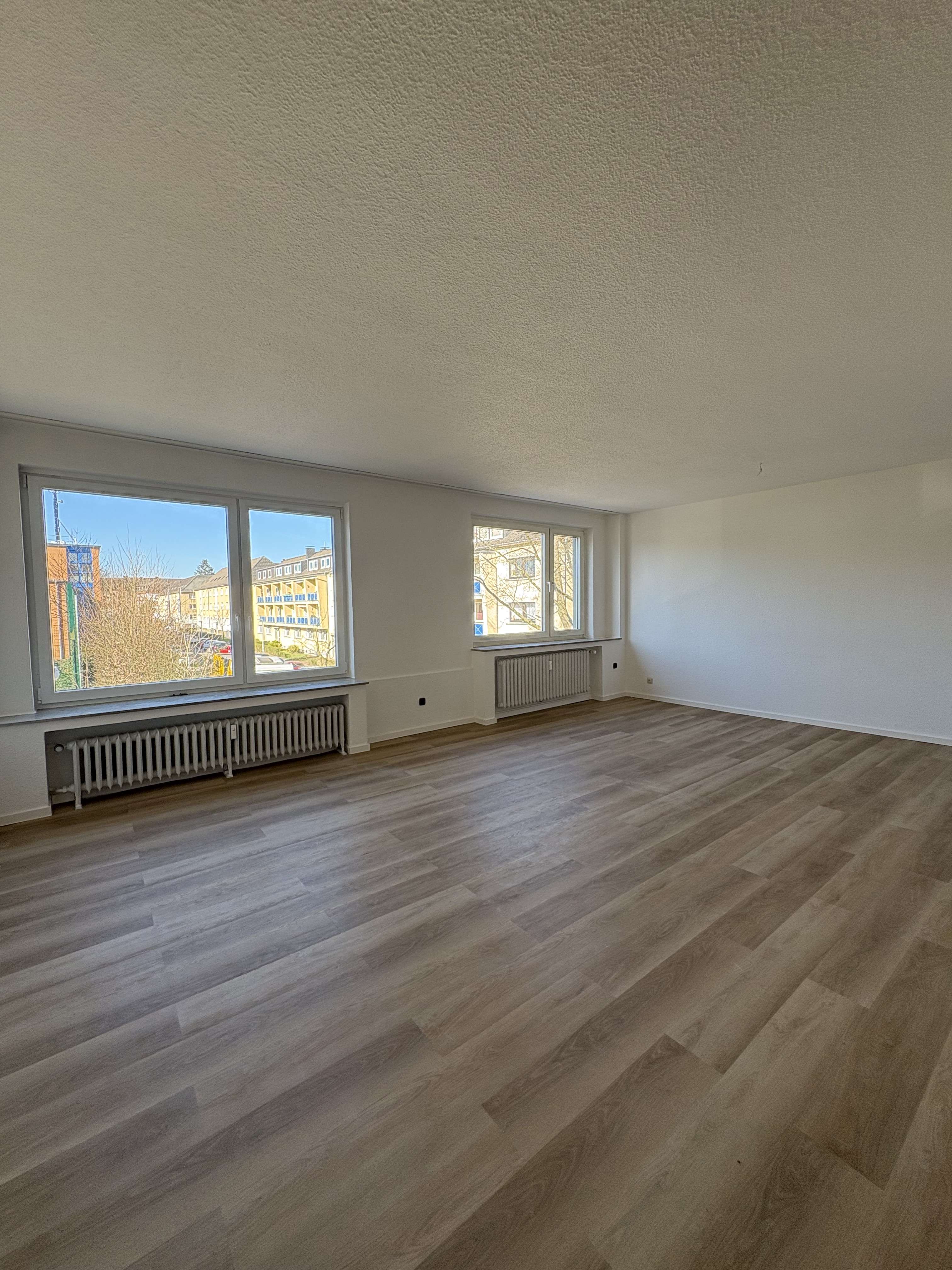 Thumbnail-Wohnung zum Mieten in Essen 1.100,00 € 95 m²