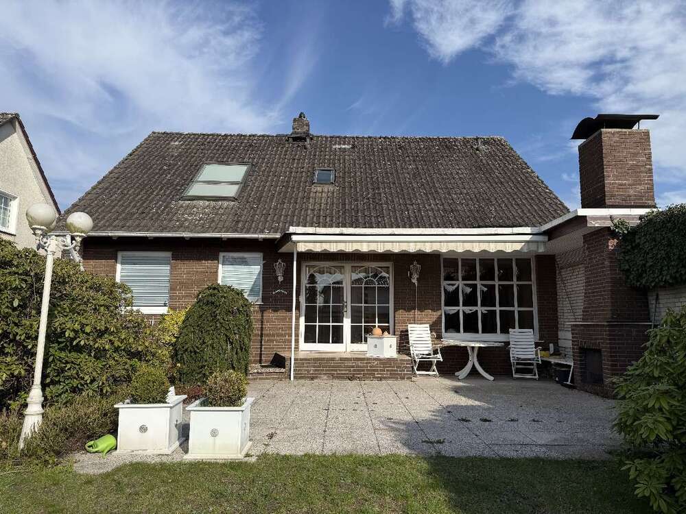 Thumbnail-Haus zum Kaufen in Hambühren 275.000,00 € 135 m²