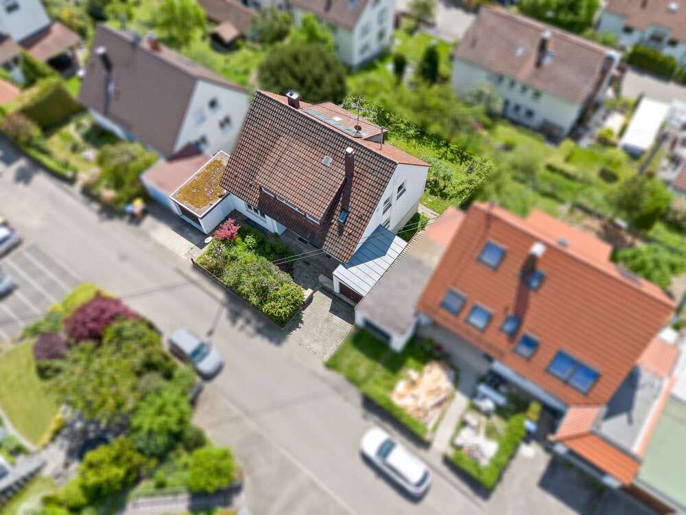 Thumbnail-Haus zum Kaufen in Winnenden 740.000,00 € 235 m²