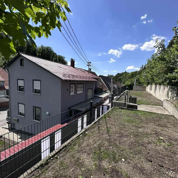 Thumbnail-Haus zum Kaufen in Albstadt 379.000,00 € 179 m²