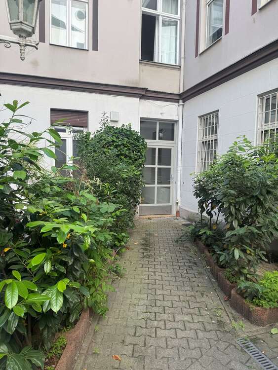 Thumbnail-Büro in Berlin 2.496,00 € 104 m²