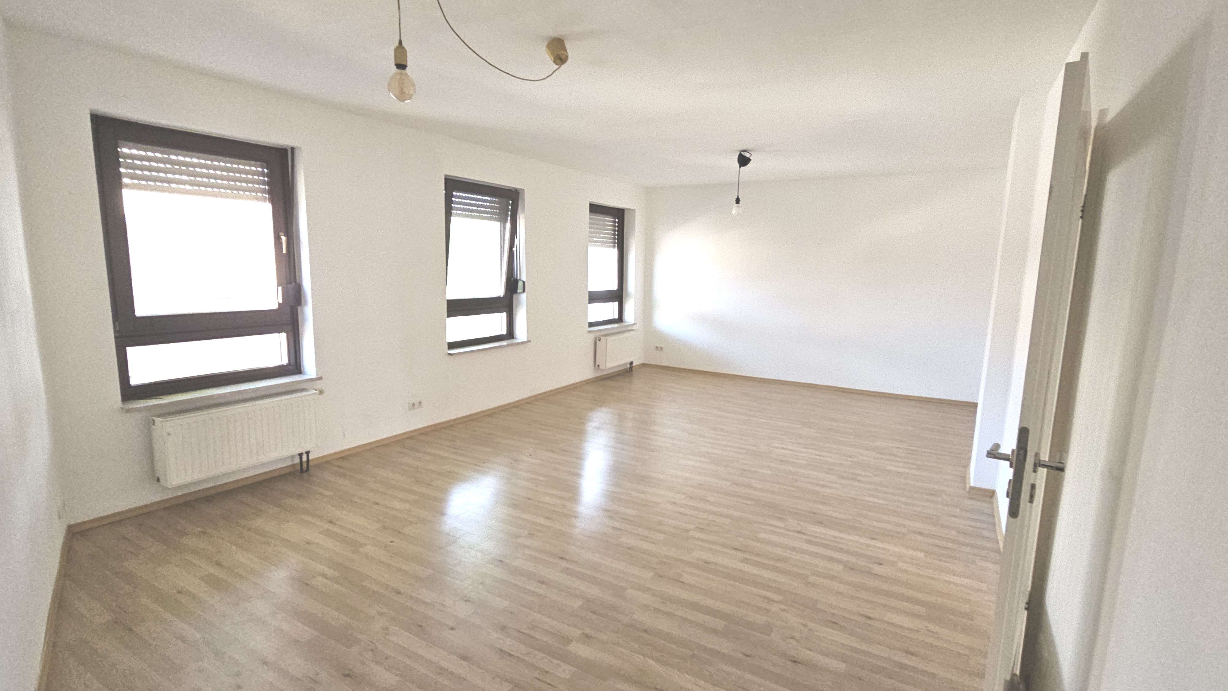 Thumbnail-Wohnung zum Mieten in Mönchengladbach 456,00 € 57 m²