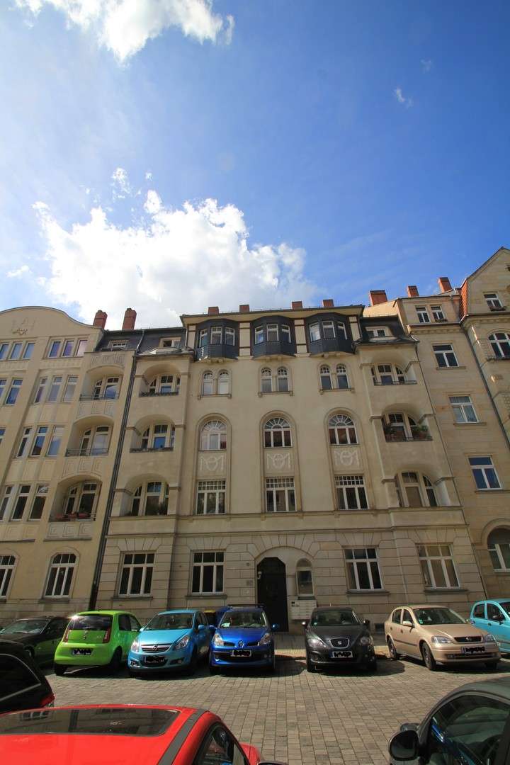Thumbnail-Wohnung zum Mieten in Dresden 1.375,00 € 135 m²