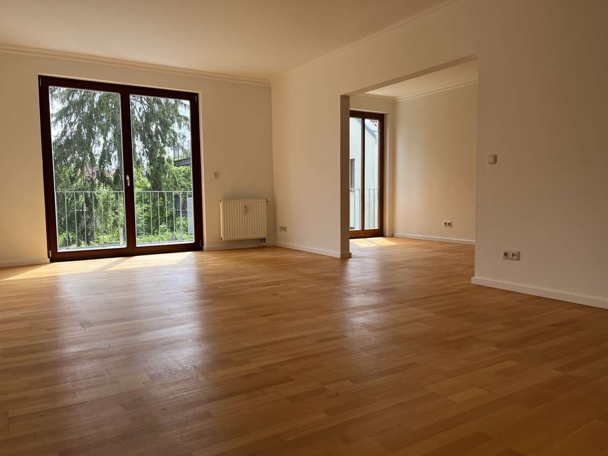 Thumbnail-Wohnung zum Kaufen in Schwerin 490.000,00 € 103.39 m²