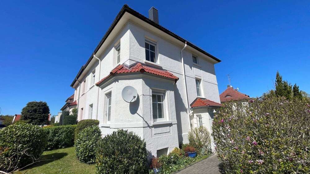 Thumbnail-Haus zum Kaufen in Crimmitschau 118.700,00 € 125 m²
