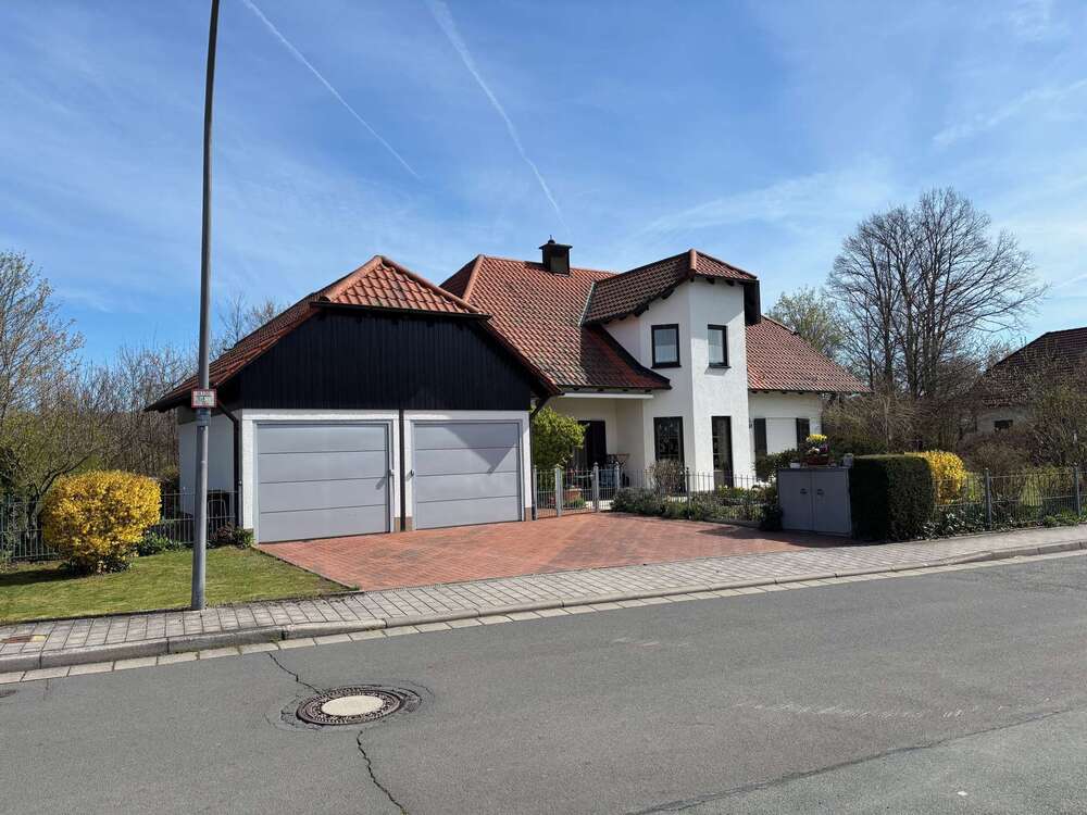 Thumbnail-Haus zum Kaufen in Bayreuth 999.000,00 € 170 m²