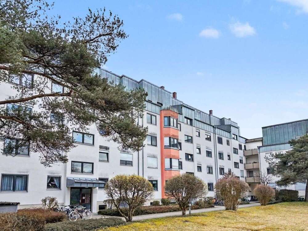 Thumbnail-Wohnung zum Kaufen in Unterschleißheim 310.000,00 € 55.56 m²