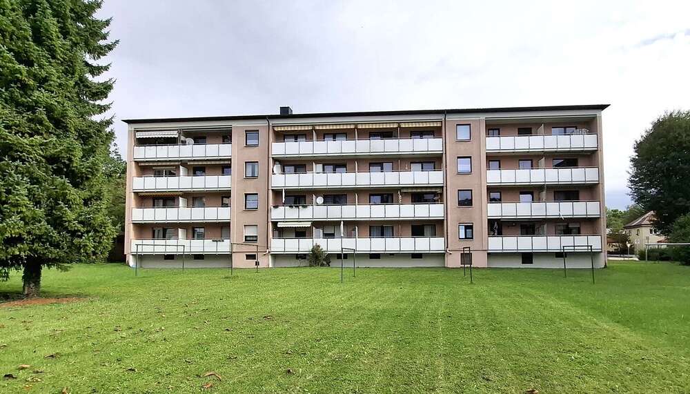 Thumbnail-Wohnung zum Kaufen in Dachau 330.000,00 € 57.19 m²