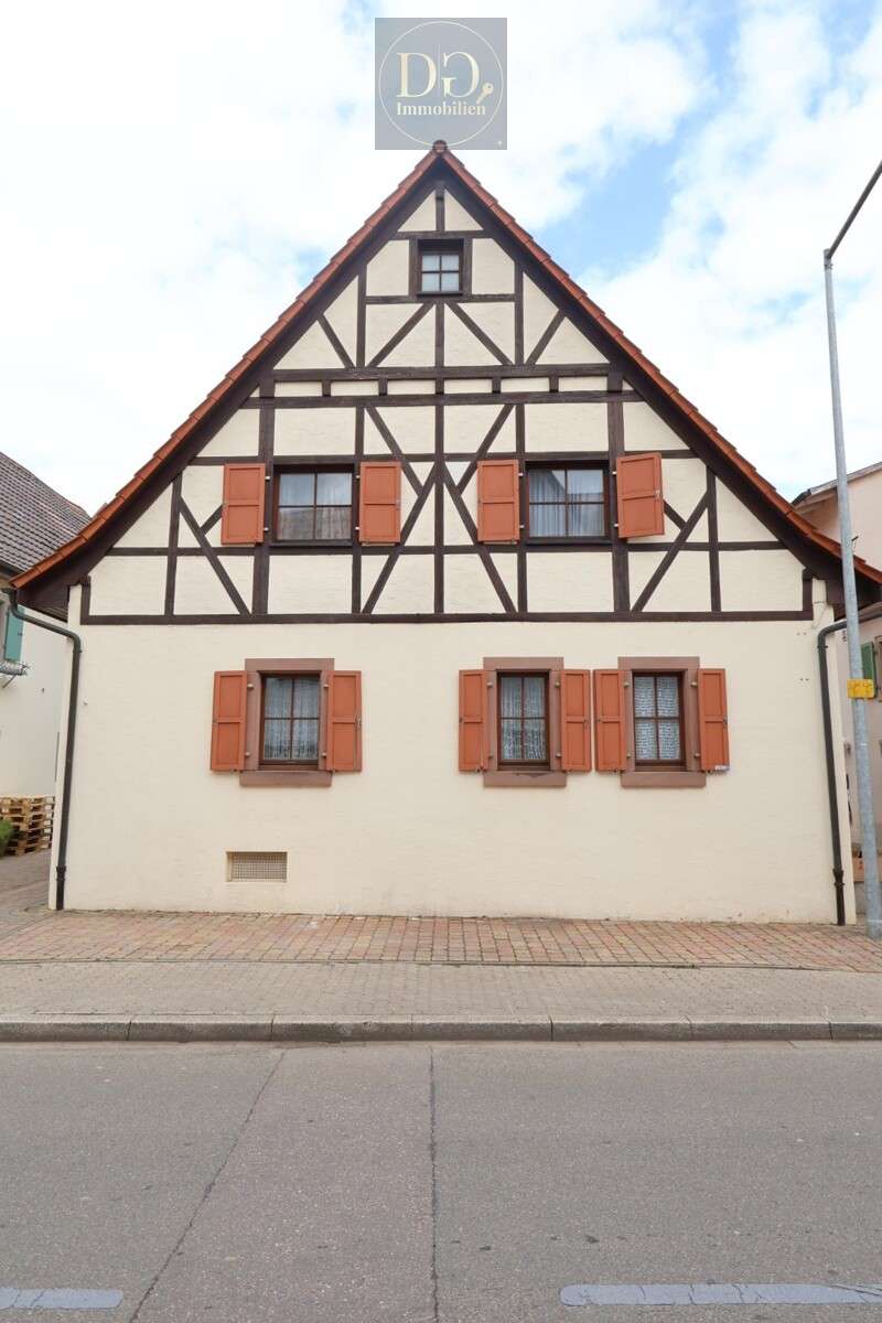 Thumbnail-Haus zum Kaufen in Bruchsal 396.000,00 € 108.09 m²