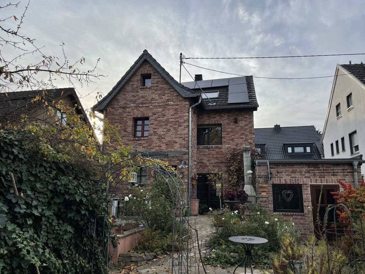 Thumbnail-Haus zum Kaufen in Troisdorf 629.000,00 € 140 m²