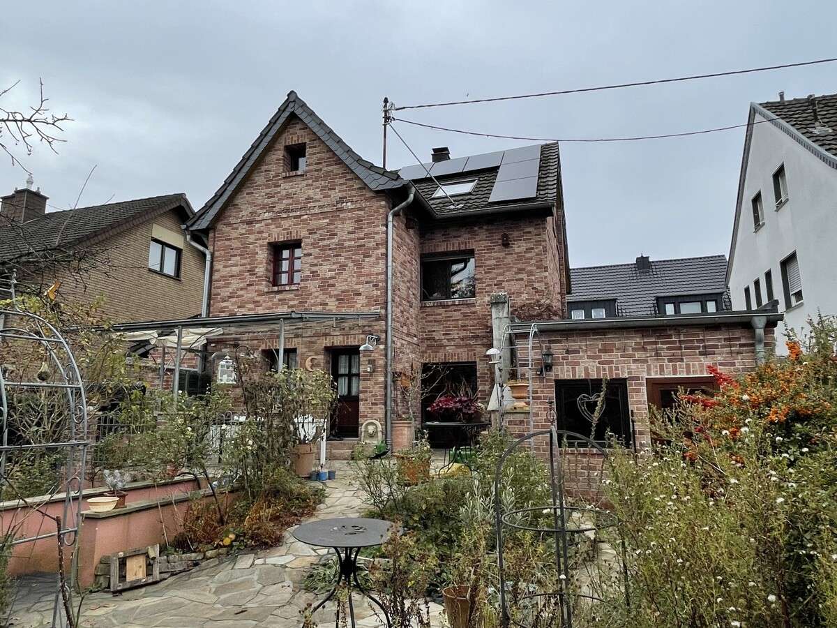 Thumbnail-Haus zum Kaufen in Troisdorf 629.000,00 € 140 m²