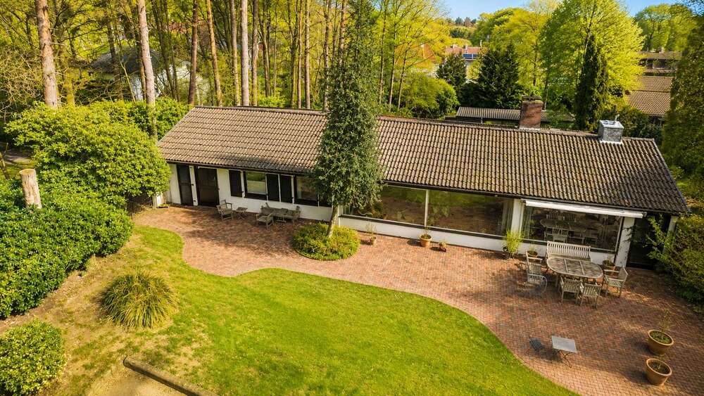 Thumbnail-Haus zum Kaufen in Seevetal 1.395.000,00 € 284.02 m²