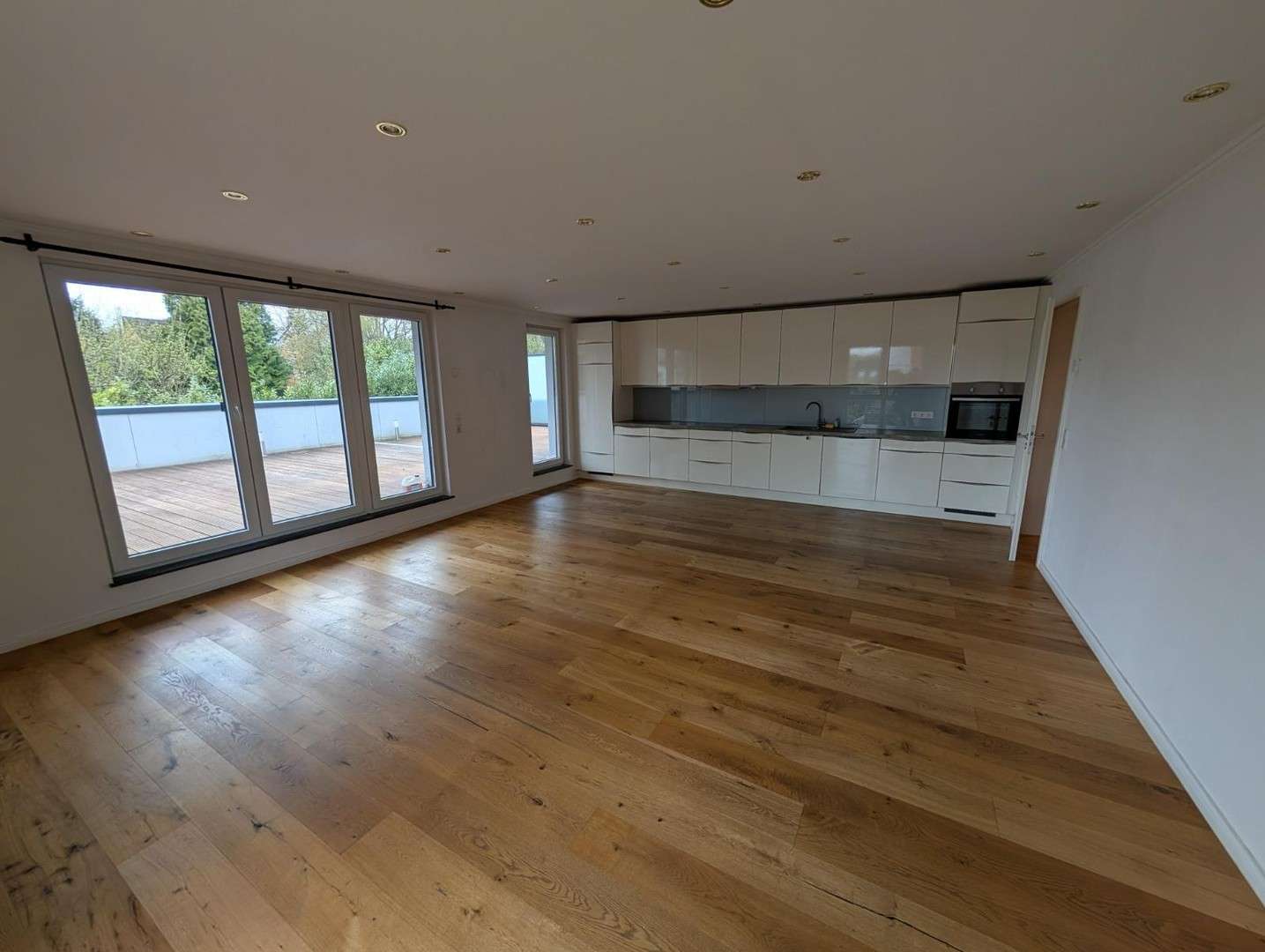 Thumbnail-Wohnung zum Mieten in Hamburg 2.490,00 € 112.5 m²
