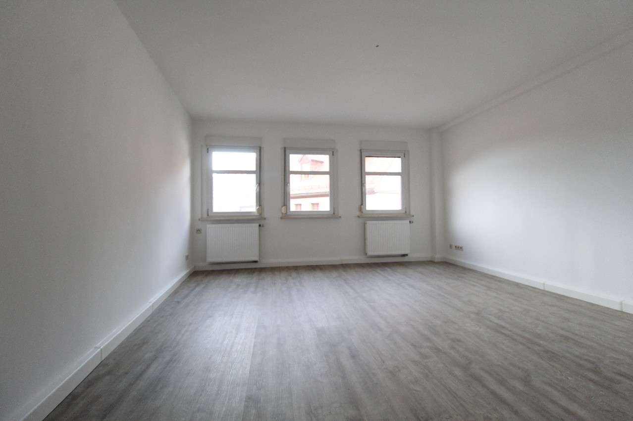 Thumbnail-Wohnung zum Mieten in Penig 300,00 € 60 m²