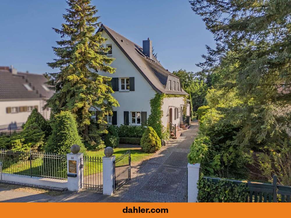 Thumbnail-Haus zum Kaufen in Stahnsdorf 1.450.000,00 € 307 m²