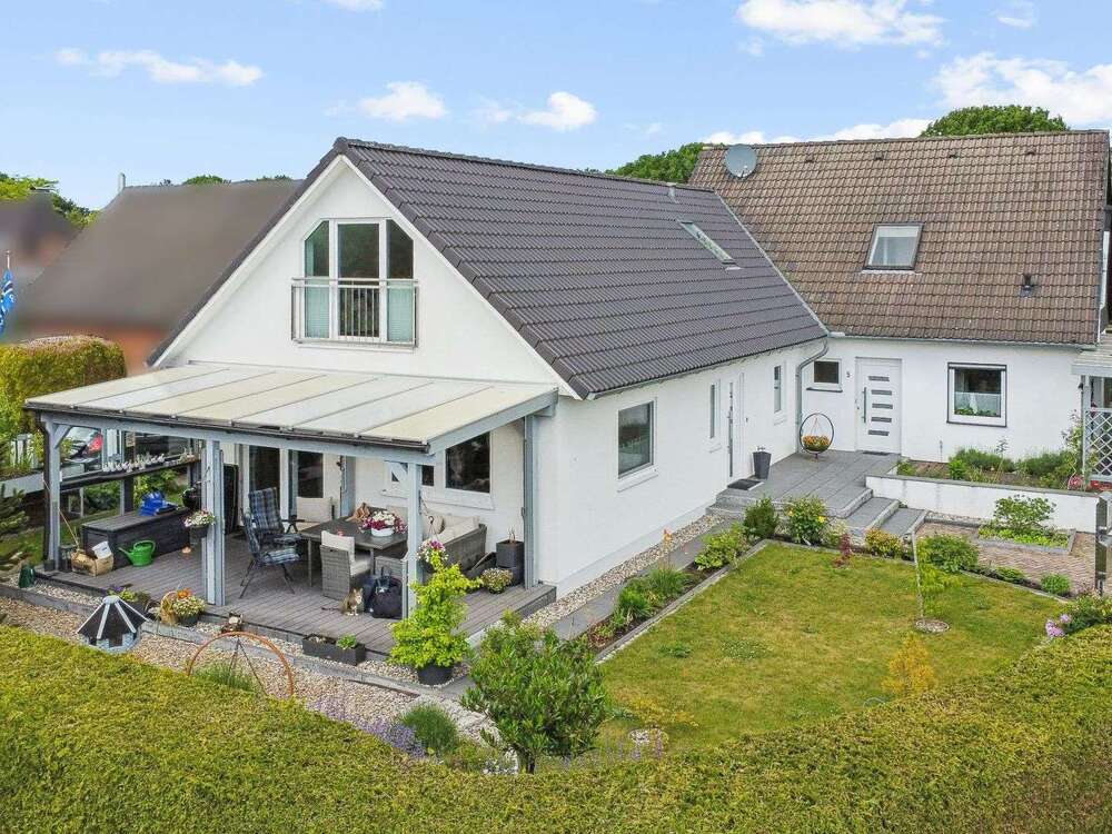 Thumbnail-Haus zum Kaufen in Kaltenkirchen 550.000,00 € 214.5 m²