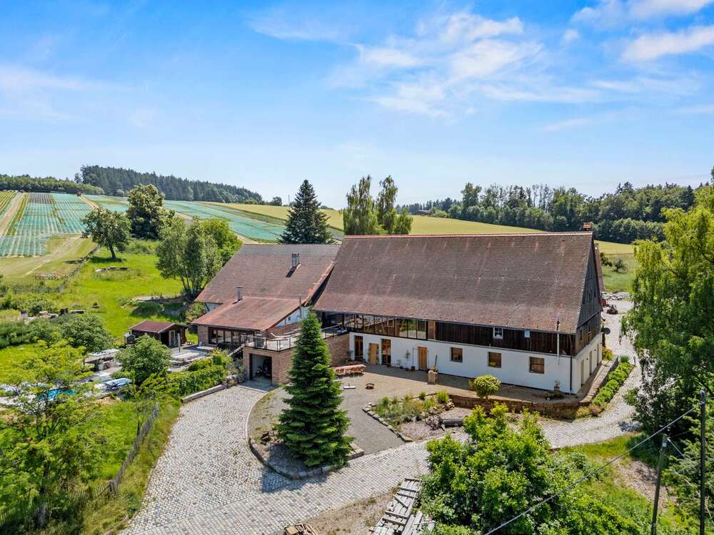 Thumbnail-Haus zum Kaufen in Deggenhausertal 3.750.000,00 € 900 m²