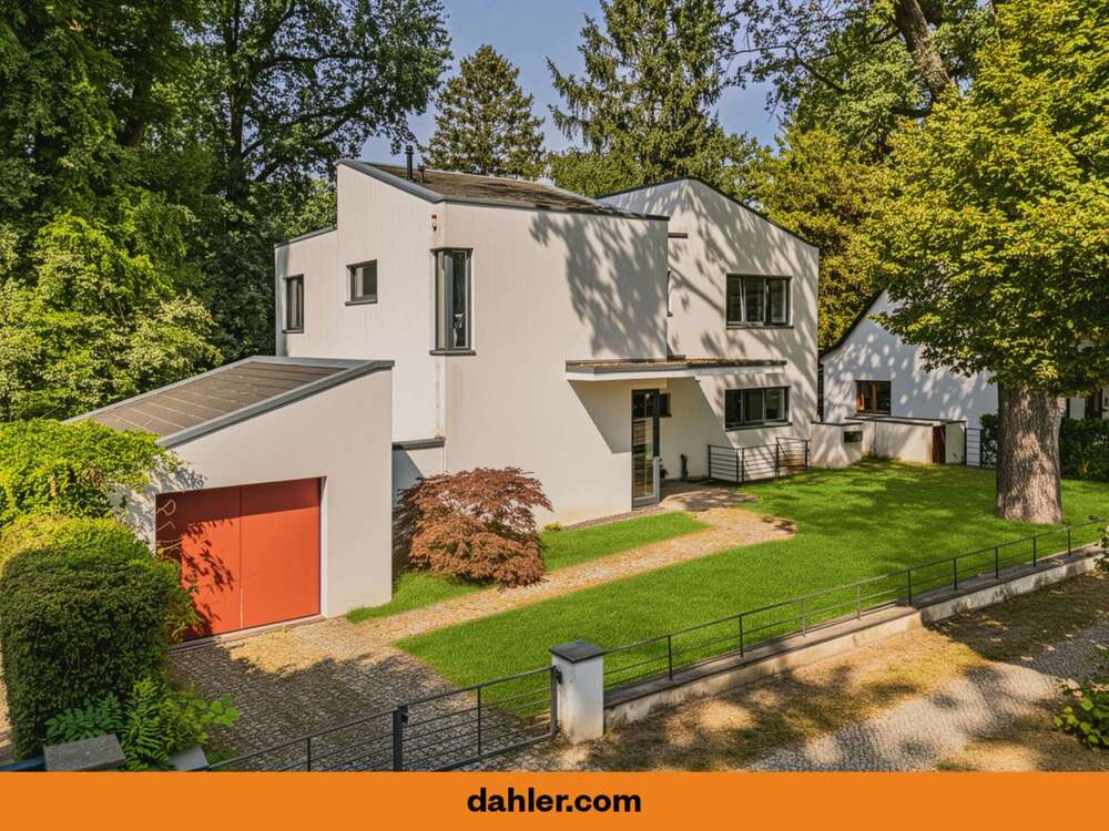 Thumbnail-Haus zum Kaufen in Kleinmachnow 1.780.000,00 € 312 m²