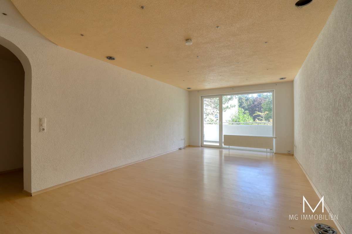 Thumbnail-Wohnung zum Kaufen in Landstuhl 129.000,00 € 107 m²