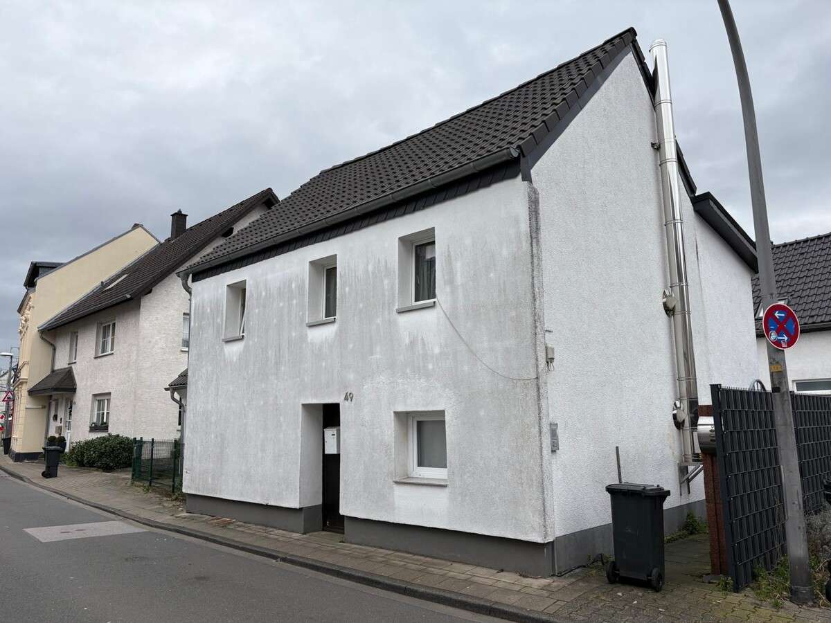 Thumbnail-Haus zum Kaufen in Köln 419.000,00 € 142 m²