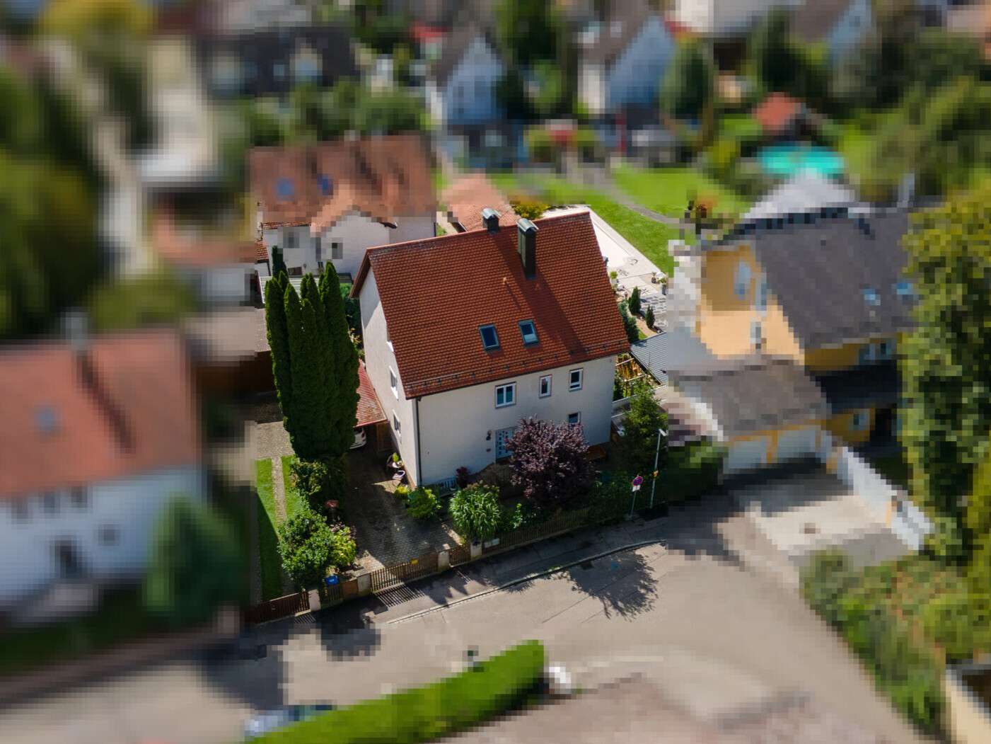 Thumbnail-Haus zum Kaufen in Landshut 749.000,00 € 236 m²
