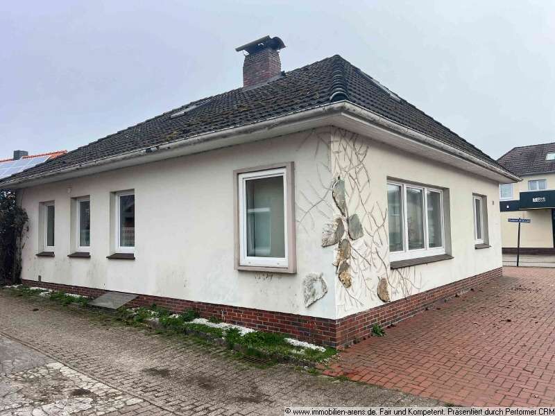 Thumbnail-Haus zum Mieten in Westerstede 950,00 € 120 m²