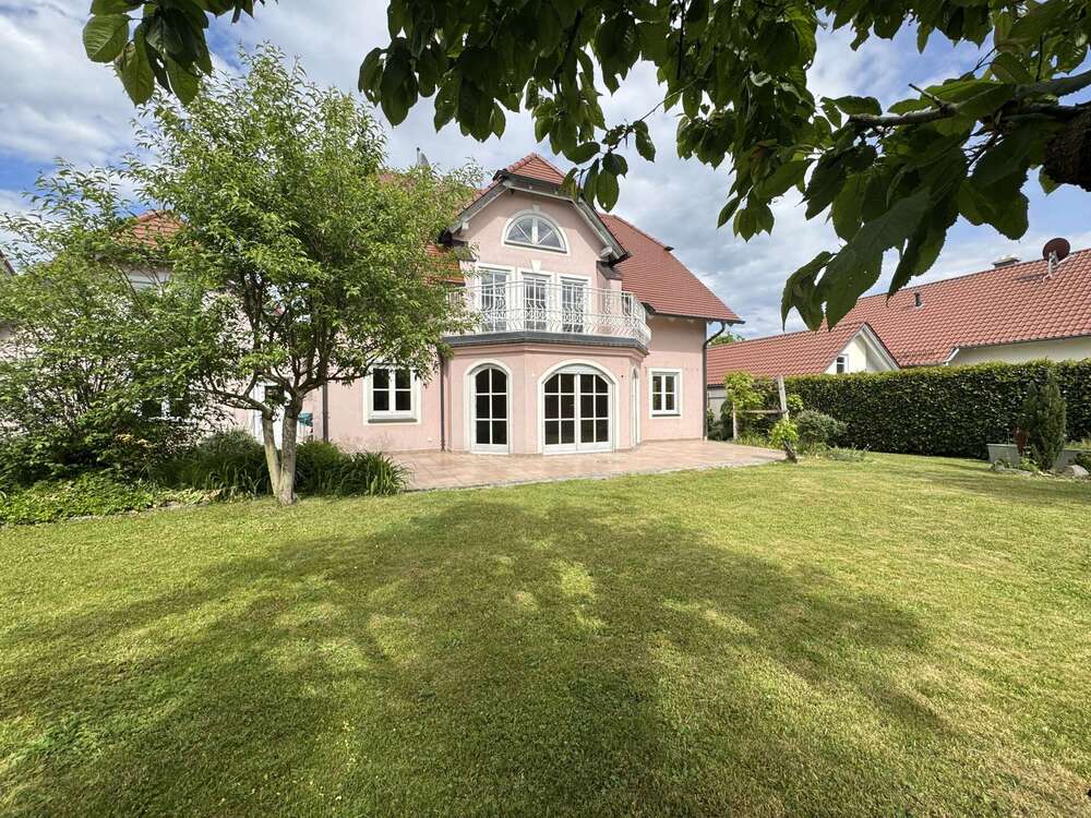 Thumbnail-Haus zum Kaufen in Essenbach 789.000,00 € 193.71 m²