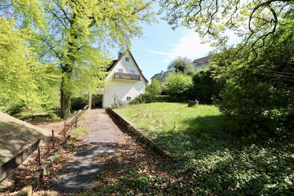 Thumbnail-Grundstück zu verkaufen in Solingen 650.000,00 € 2180 m²