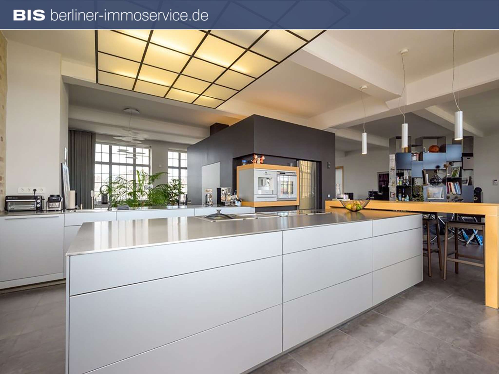 Thumbnail-Wohnung zum Kaufen in Leipzig 975.000,00 € 206 m²