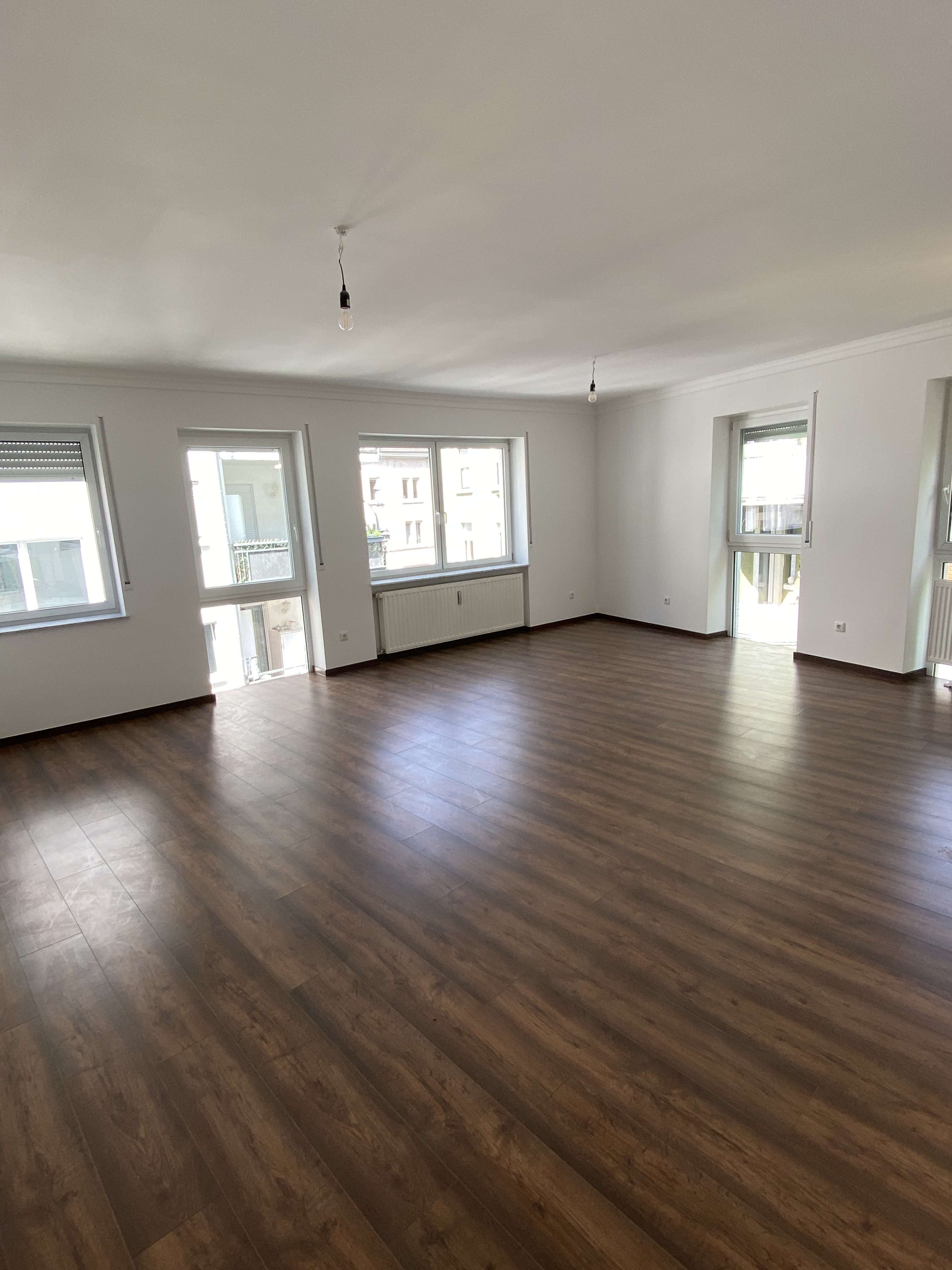 Thumbnail-Wohnung zum Kaufen in Offenbach am Main 370.000,00 € 95 m²