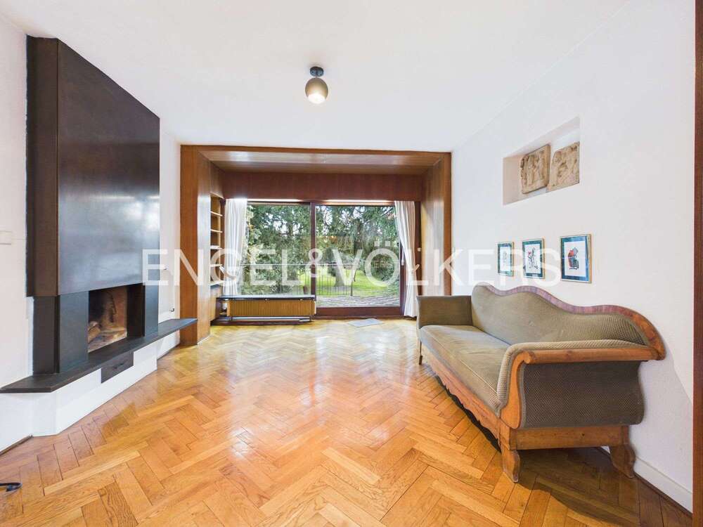 Thumbnail-Haus zum Kaufen in Krefeld 525.000,00 € 191 m²