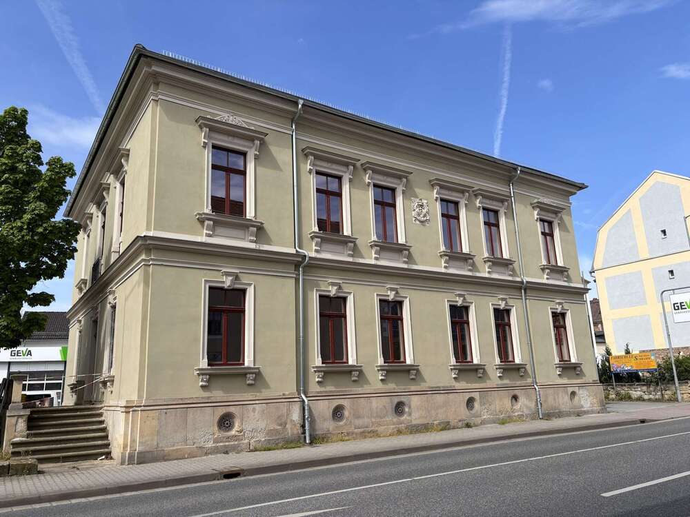 Thumbnail-Büro in Pirna 2.375,13 € 144.53 m²