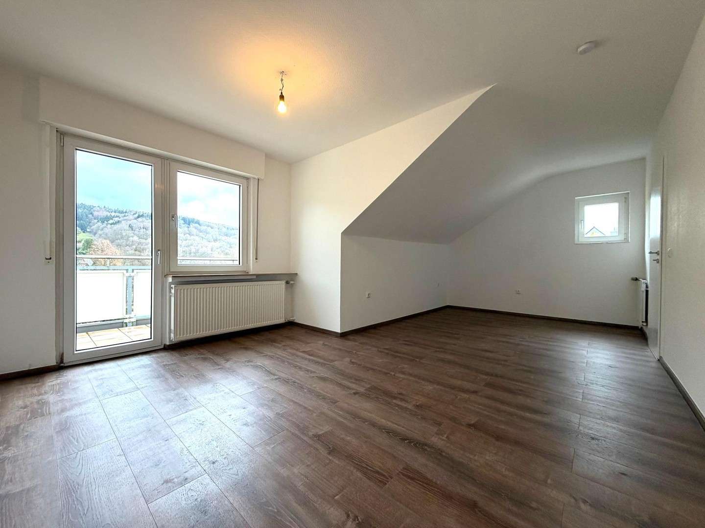 Thumbnail-Wohnung zum Mieten in Bad Orb 989,00 € 110.15 m²