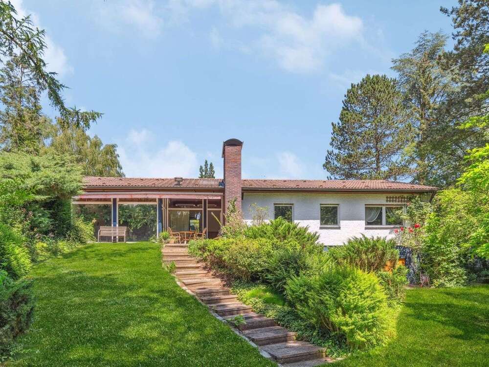 Thumbnail-Haus zum Kaufen in Erlangen 1.050.000,00 € 162 m²
