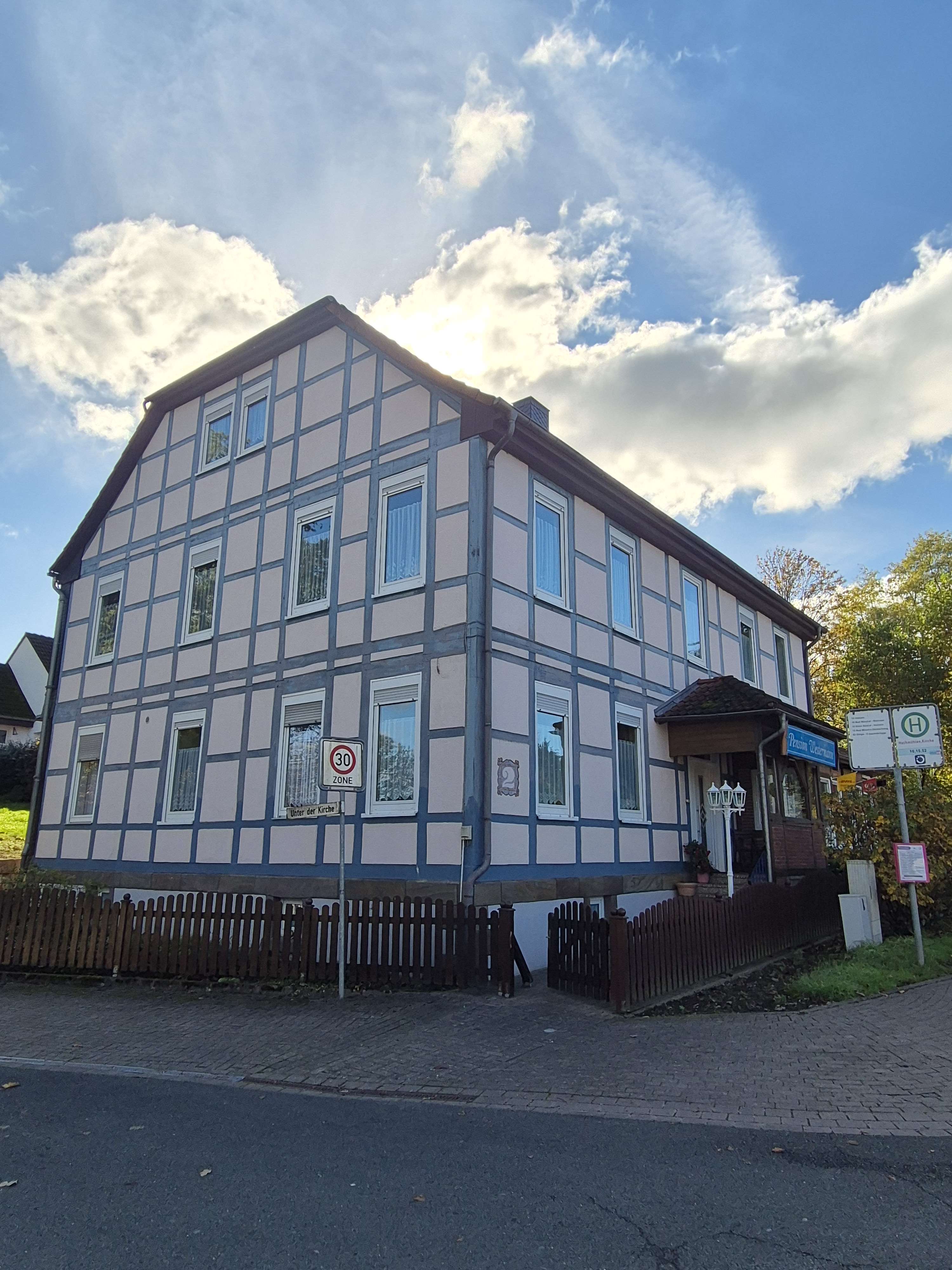 Thumbnail-Haus zum Kaufen in Bad Münder 499.000,00 € 490 m²