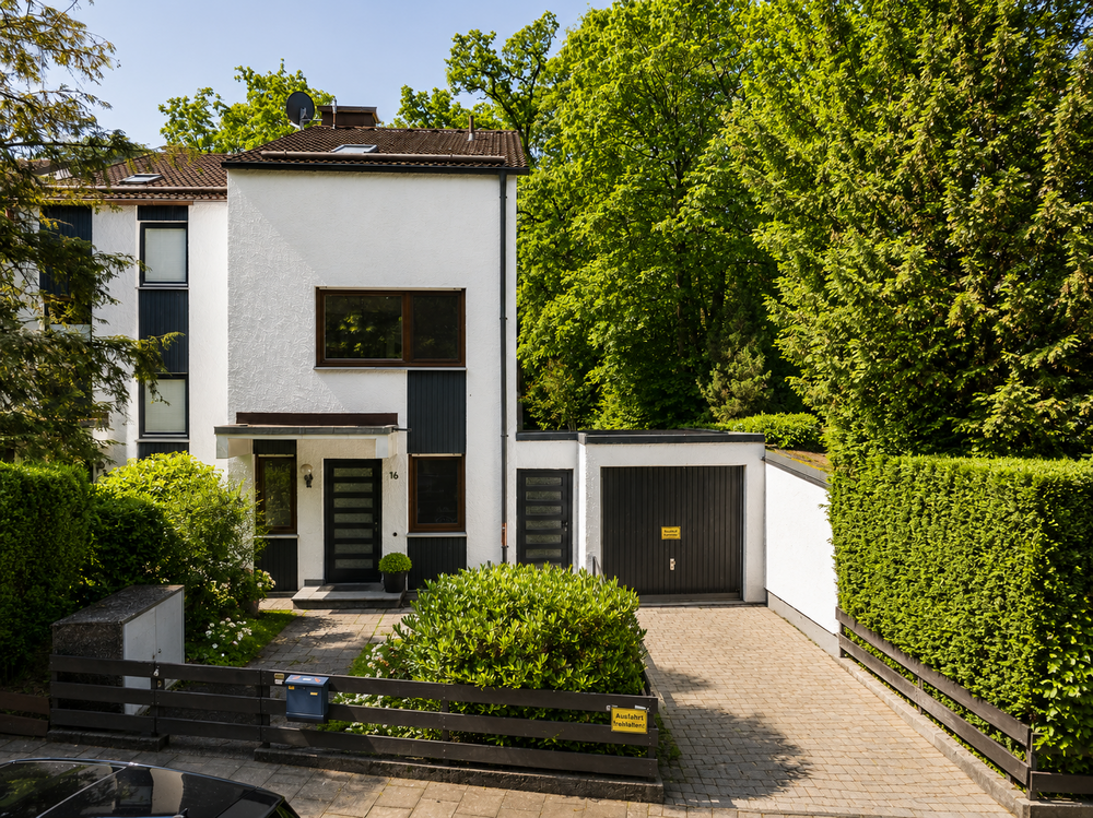 Thumbnail-Haus zum Kaufen in Gräfelfing 990.000,00 € 123 m²