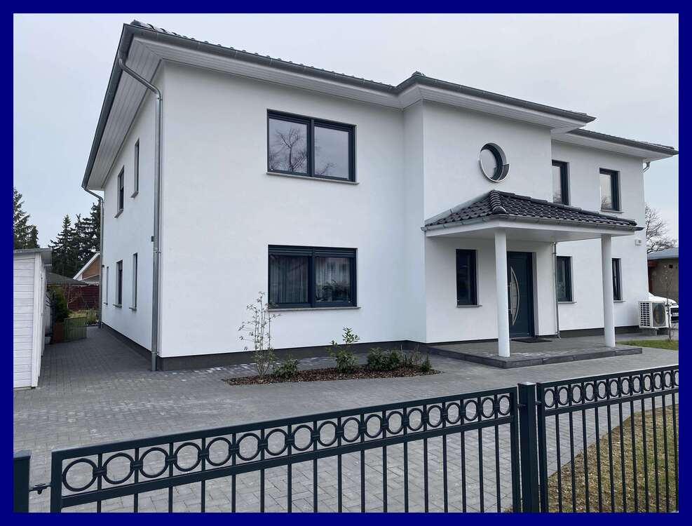 Thumbnail-Wohnung zum Mieten in Oranienburg 1.896,00 € 158.28 m²