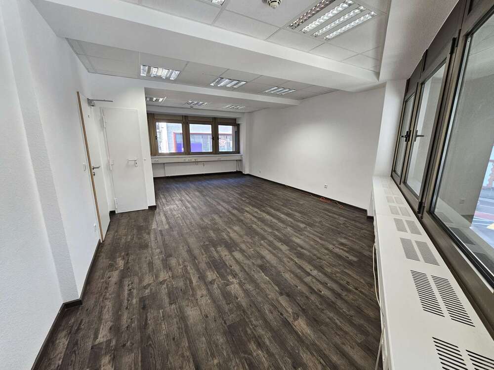 Thumbnail-Büro in Frankfurt am Main 2.490,00 € 223.87 m²