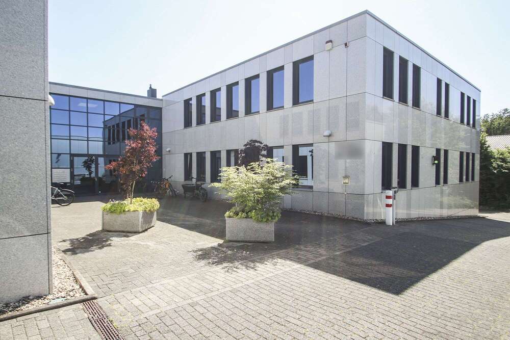 Thumbnail-Büro in Ratingen 2.050.000,00 € 875 m²