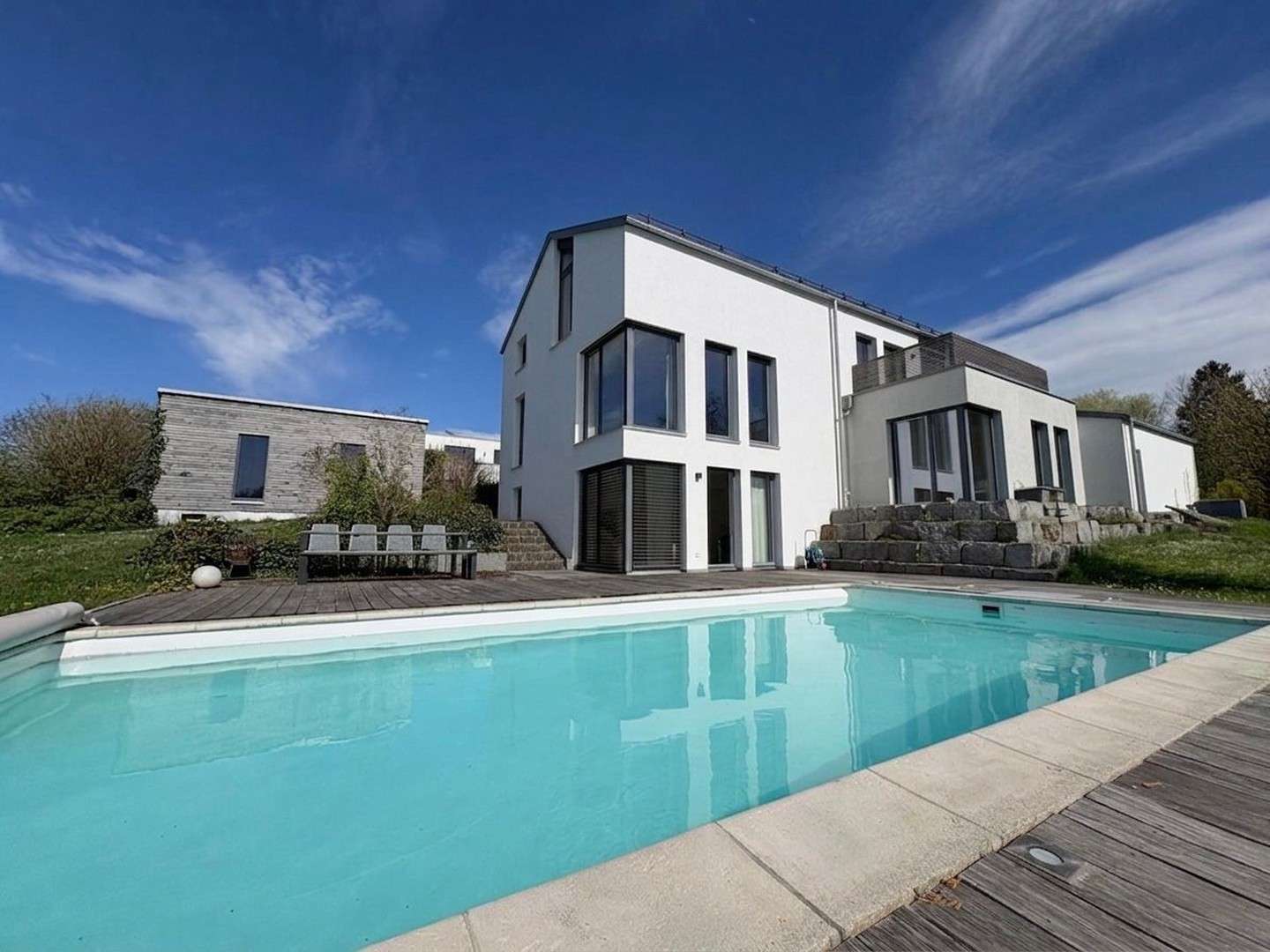 Thumbnail-Haus zum Kaufen in Dorfen 1.680.000,00 € 240.94 m²